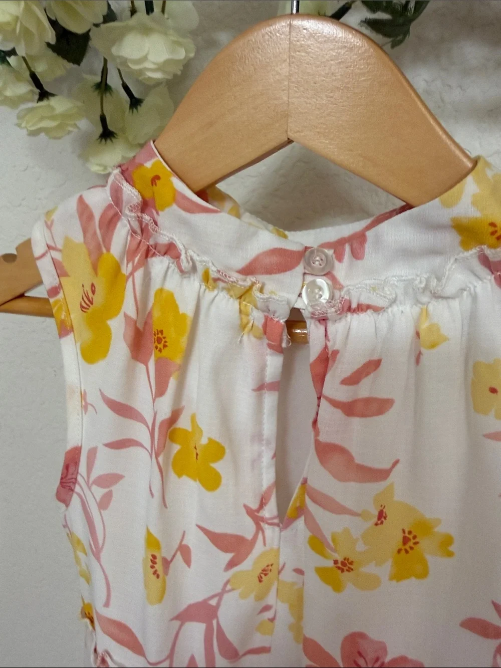 Gianni Bini • Girls' White Floral Tiered Dress with Pink and Yellow Blooms